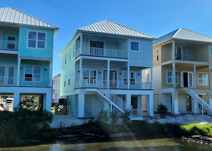 Yacht Harbor House * Pensacola