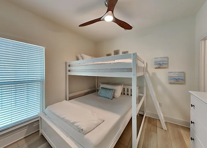 Yacht Harbor House Holiday home