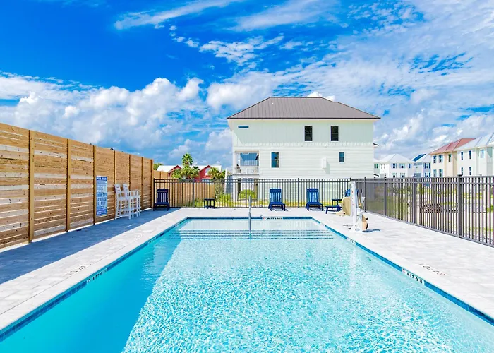 Holiday home Yacht Harbor House